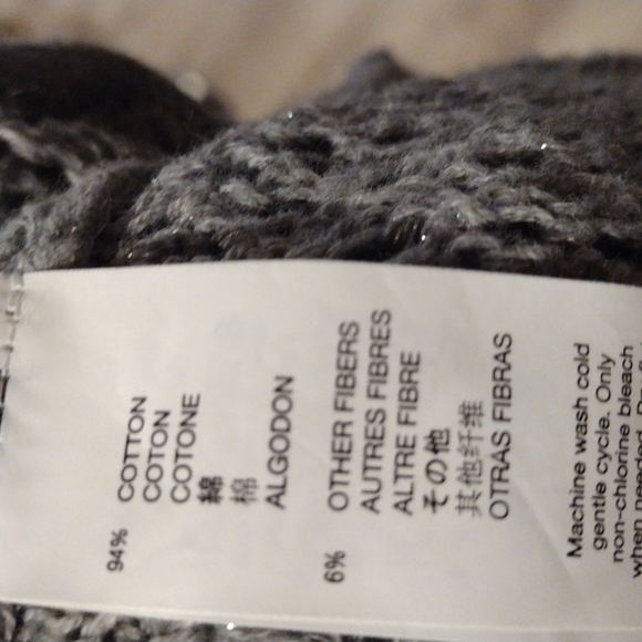 Gap Knit Sweater M - Picture 6 of 6